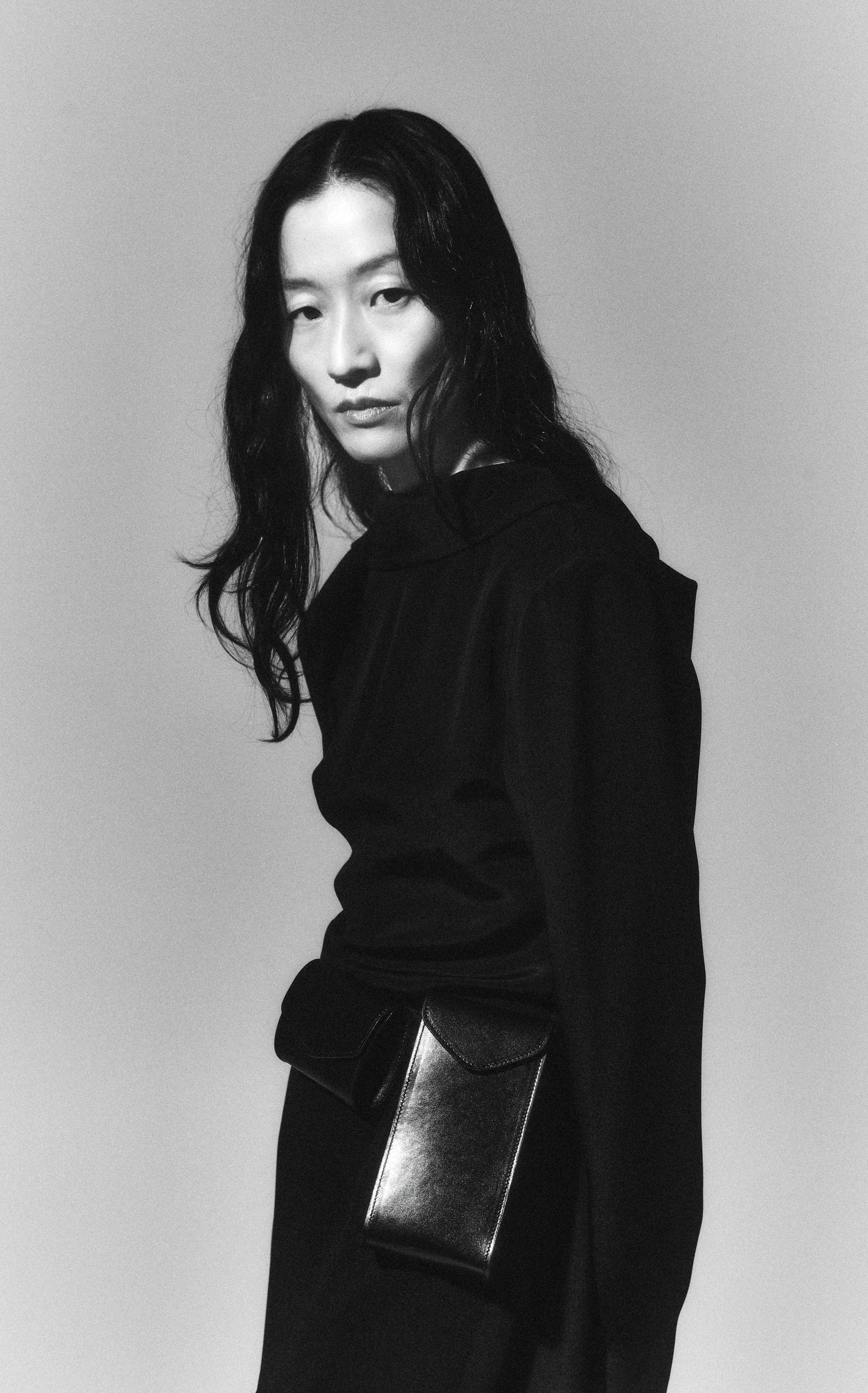 ITA Phone Belt Bag - Black