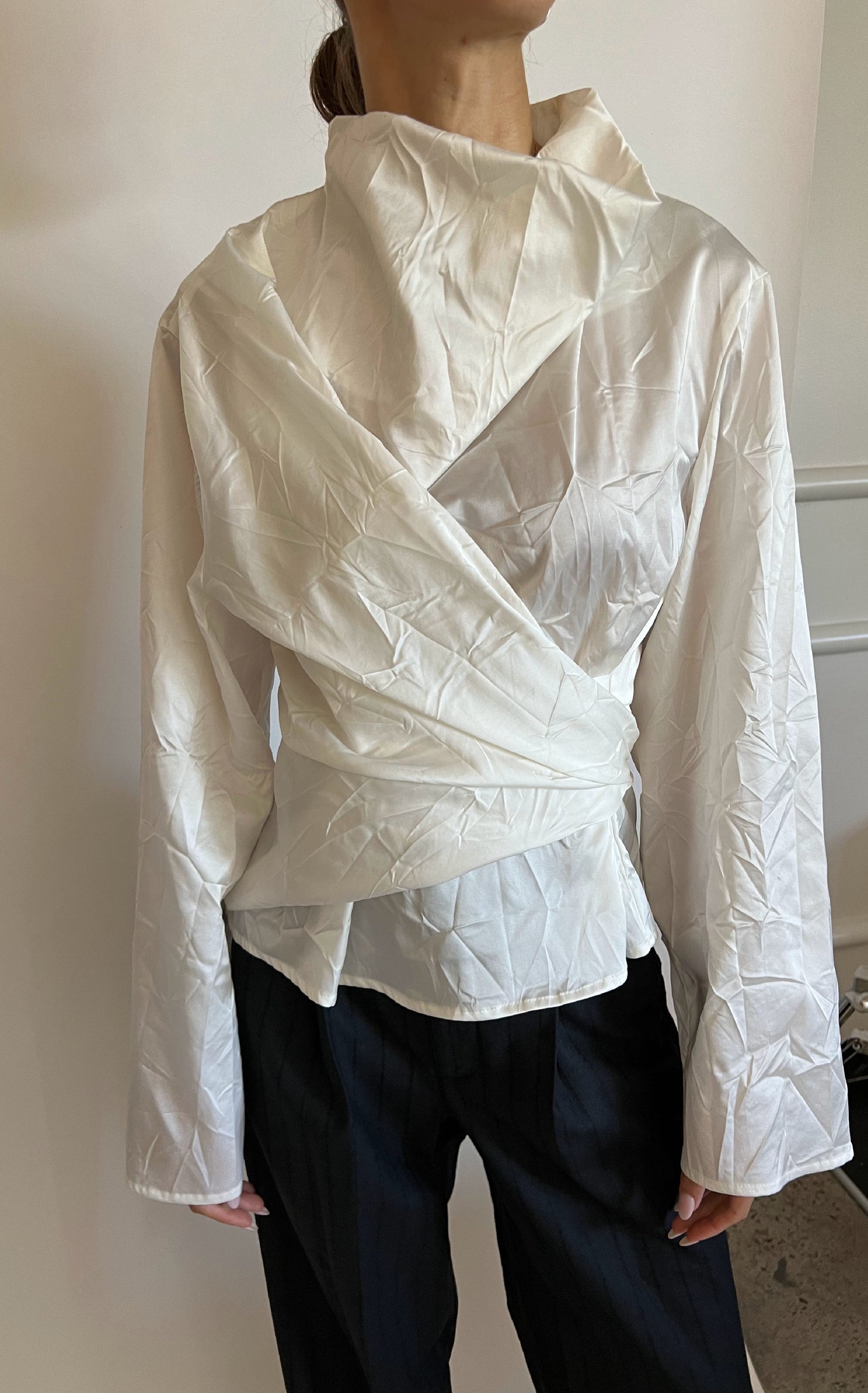 Crushed satin top
