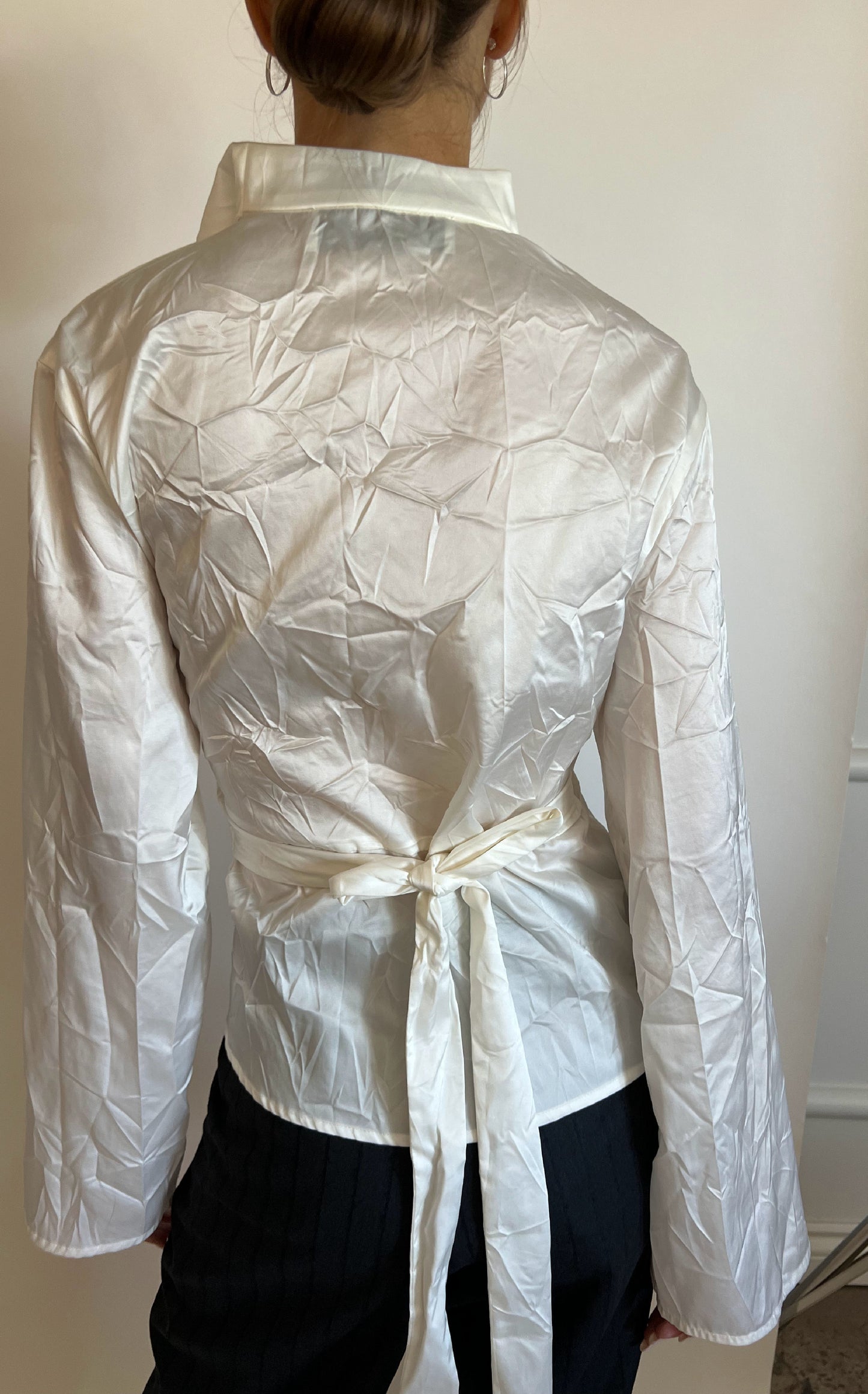 Crushed satin top