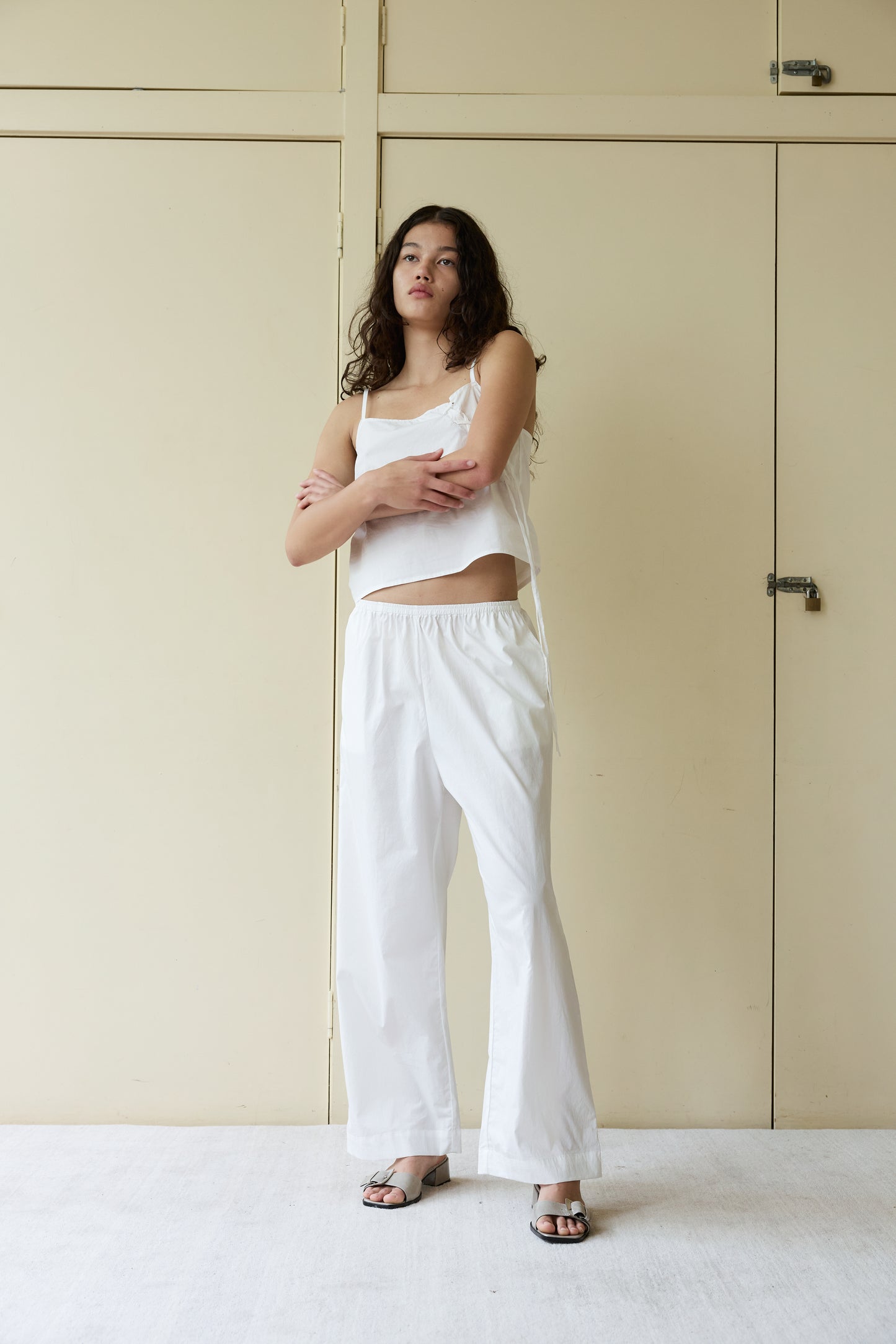 EASE Trouser - White