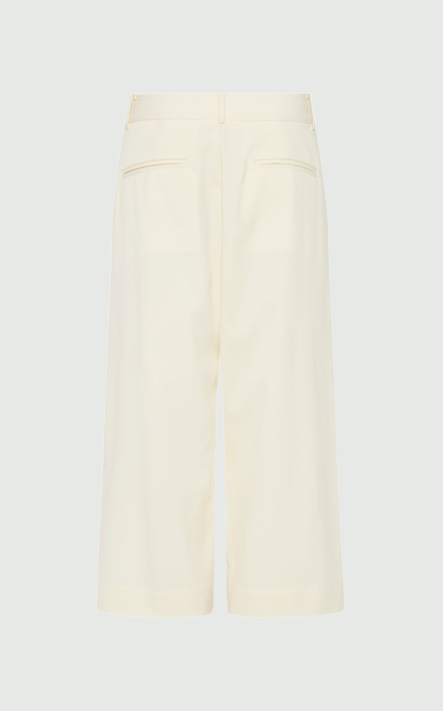 Ivory BERMUDA Shorts