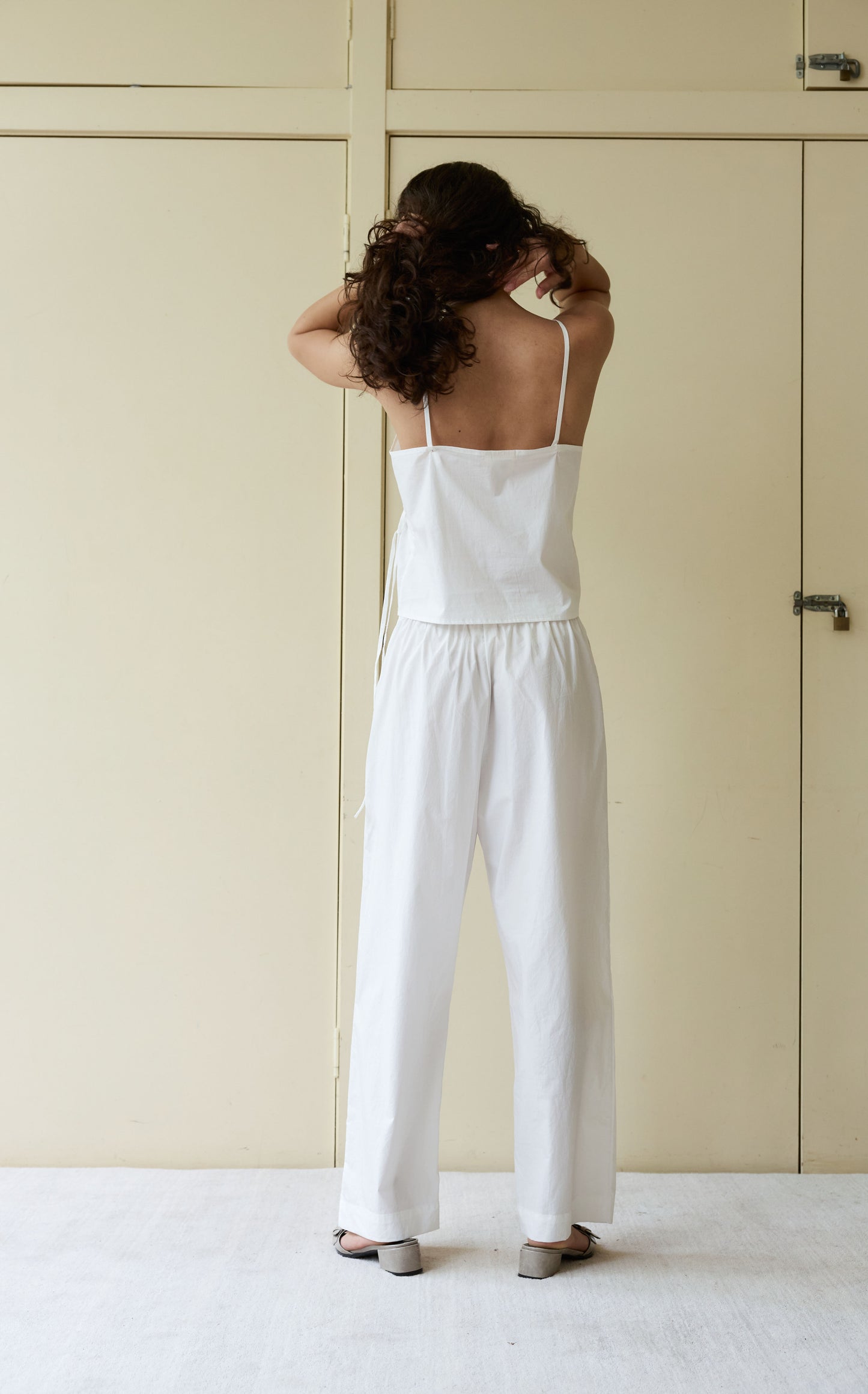 EASE Trouser - White